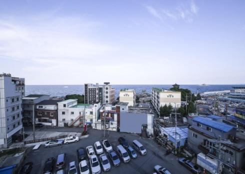 Lighthouse Beach Motel Sokcho Dış mekan fotoğraf